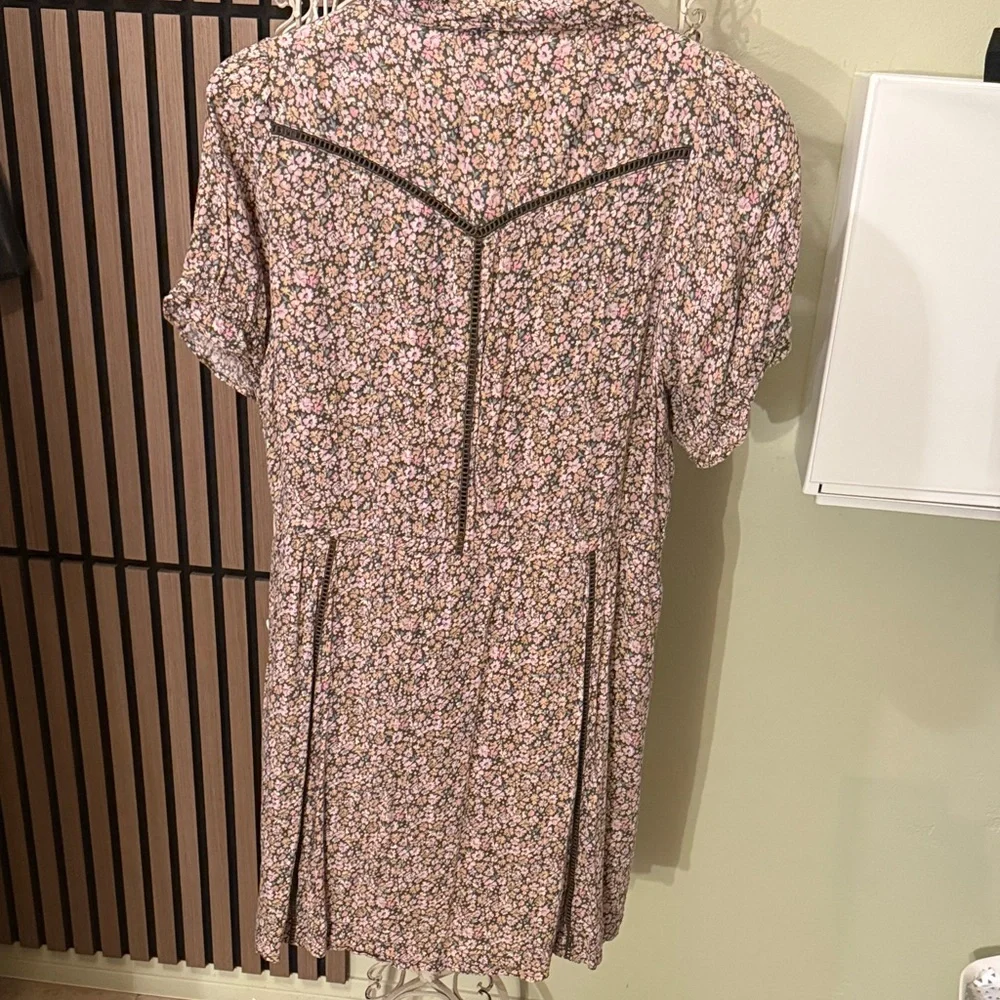 American Eagle - Floral Button-Up Dress - XL - Picture 4 of 4